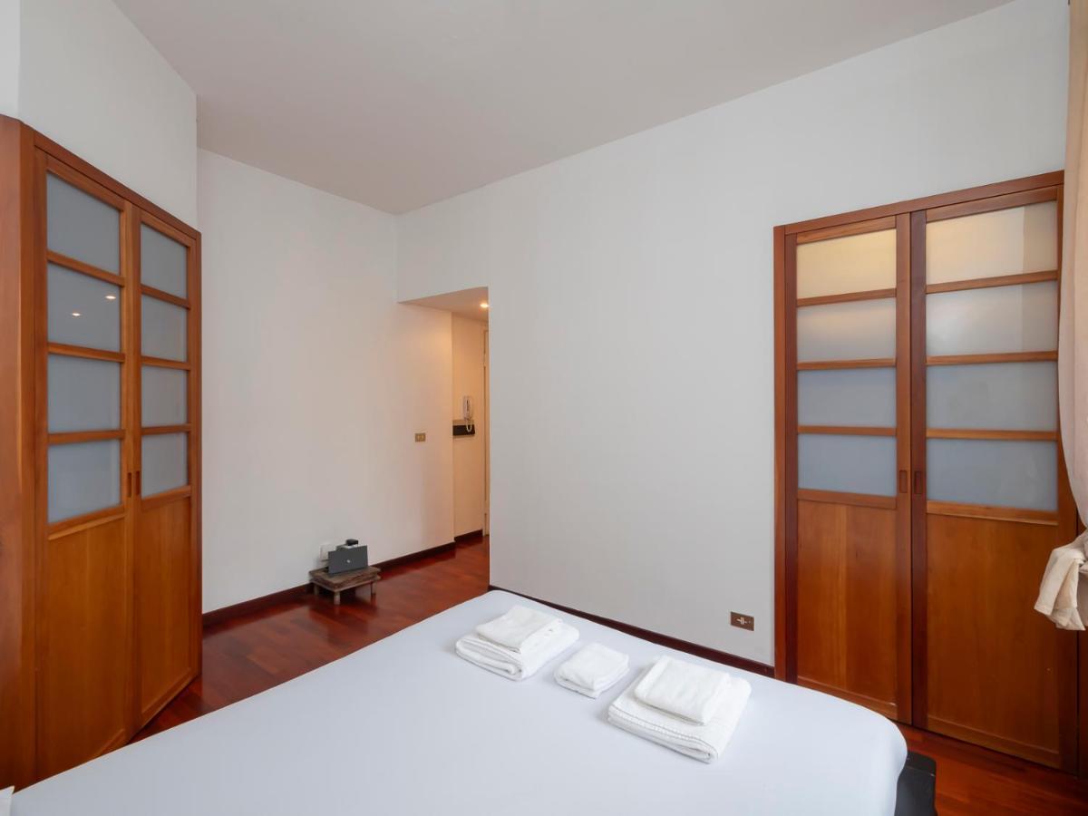 Ihost Flat - Sestini 11 Appartement Milaan Buitenkant foto