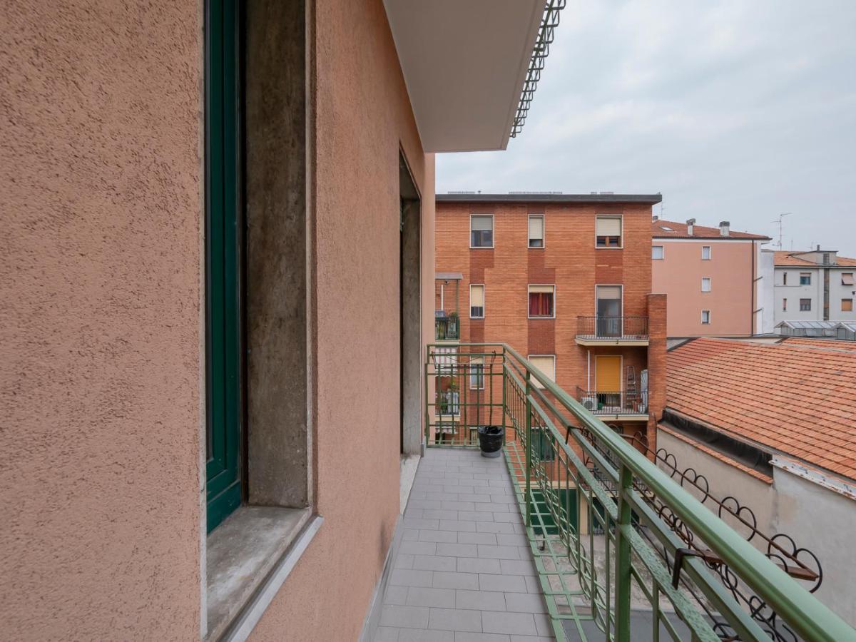 Ihost Flat - Sestini 11 Appartement Milaan Buitenkant foto